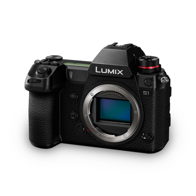 Foto Digitaalne ühe objektiiviga hübriidkaamera LUMIX DC-S1
