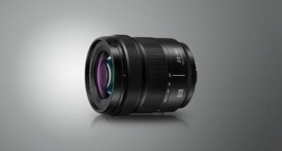 Photo of LUMIX S 20-60mm F3.5-5.6 (S-R2060) L-Mount lens