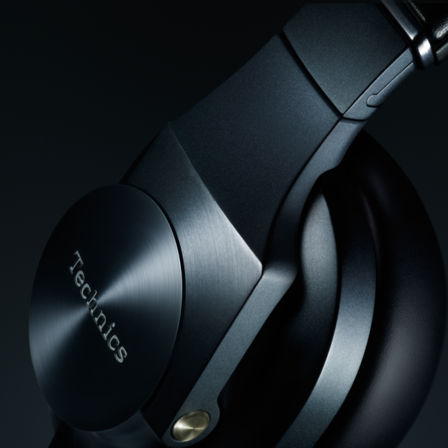 Headphones EAH-T700 - Technics UK & Ireland