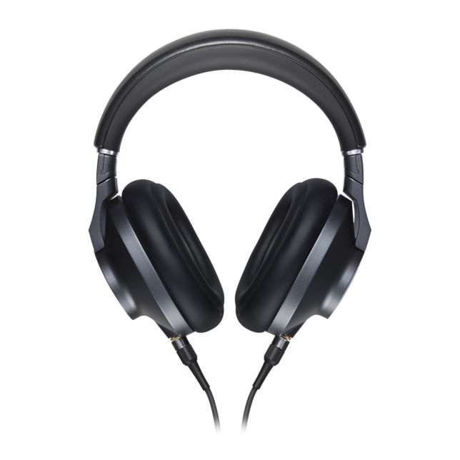Photo of Premium Stereo Headphones EAH-T700