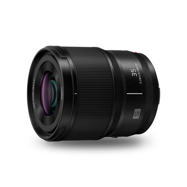Photo de Objectif LUMIX S 35mm F1.8 (S-S35)