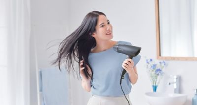 Fast Dry with 2000W* Drying Power