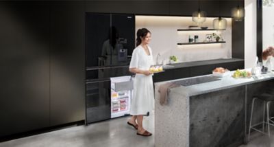 647 Panasonic 高機能　大人気シリーズ！　10キロ　6キロ　極美品 Panasonic PRIME⁺ Edition Fridges 650L 6-Door Refrigerator NR