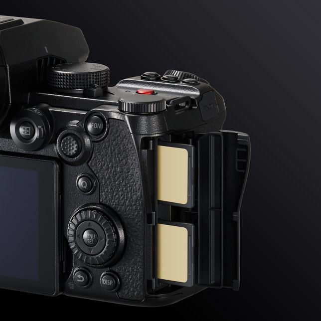 Full Frame DC-S5M2X - Panasonic Canada