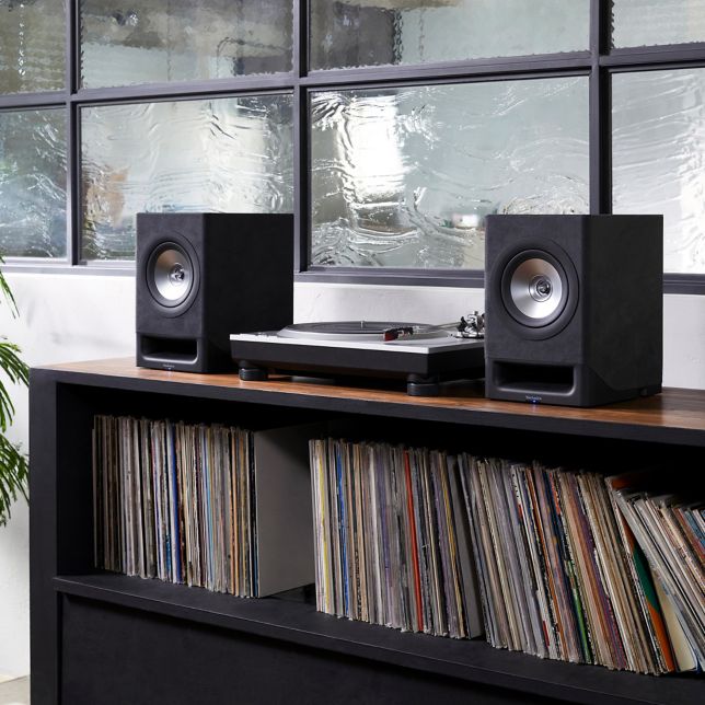 Premium All-in-One Music System OTTAVA™ f SC-CX700 - Technics Canada