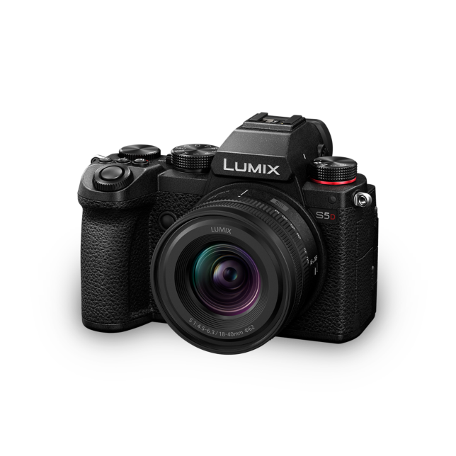 Foto de Cámara sin espejo de fotograma completo LUMIX S5D DC-S5D