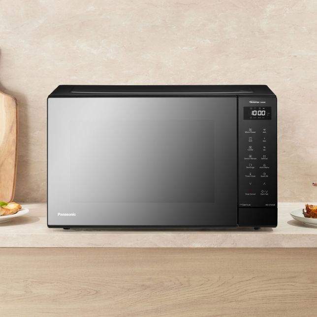 Panasonic NN-GT65QBEPG ast 3087297 8?fmt=jpeg&wid=644&hei=644