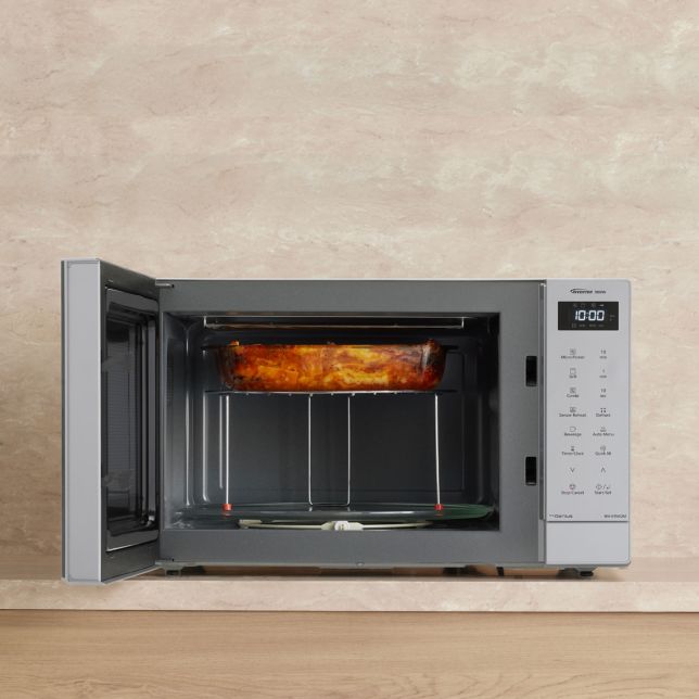 Panasonic NN-GT66QMEPG ast 3087352 7?fmt=jpeg&wid=644&hei=644