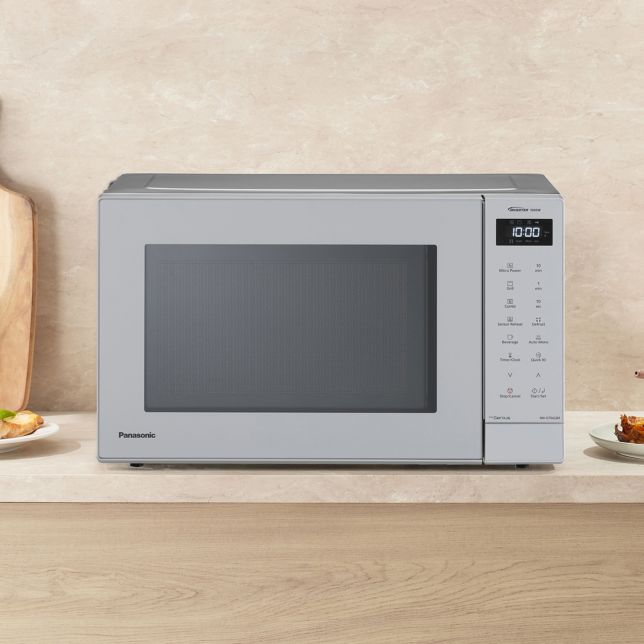 Panasonic NN-GT66QMEPG ast 3087360 8?fmt=jpeg&wid=644&hei=644