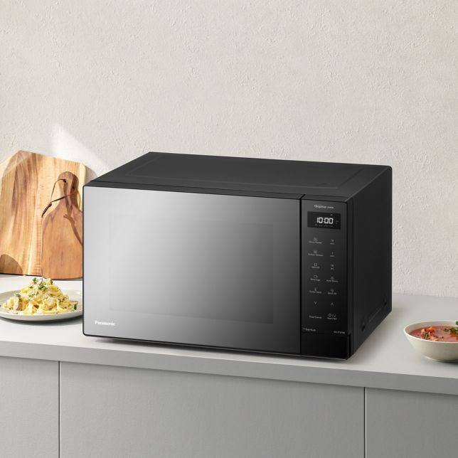 Panasonic NN-ST65QBEPG_OUTLET00001 ast 3097456 6?fmt=jpeg&wid=644&hei=644