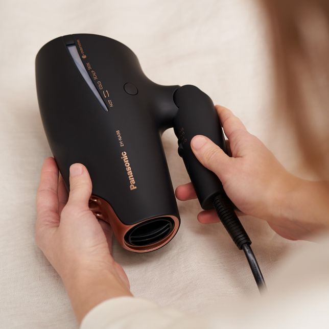 Secador de Pelo con Tecnología Nanoe EH-NA98 | Panasonic ES