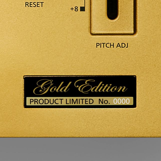 Tabliczka z numerem seryjnym limitowanej edycji na modelu Technics SL-1200M7GL